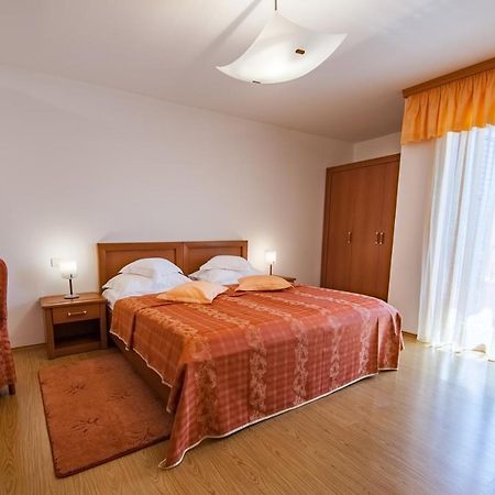 Villa Magnolija Крес Екстериор снимка