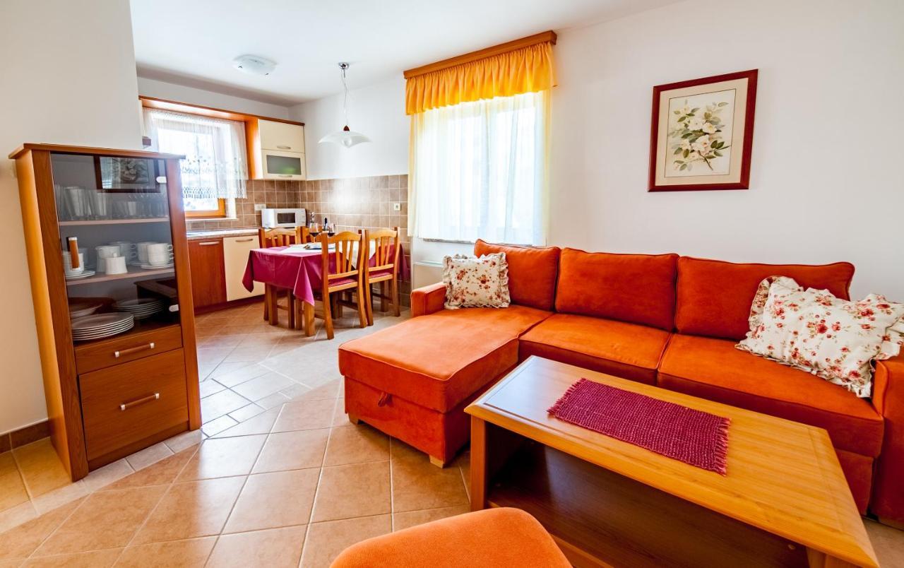 Villa Magnolija Крес Екстериор снимка