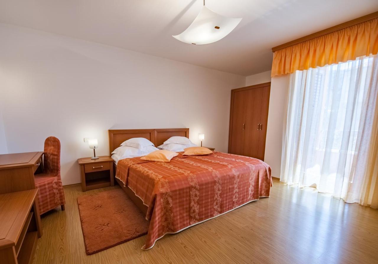 Villa Magnolija Крес Екстериор снимка